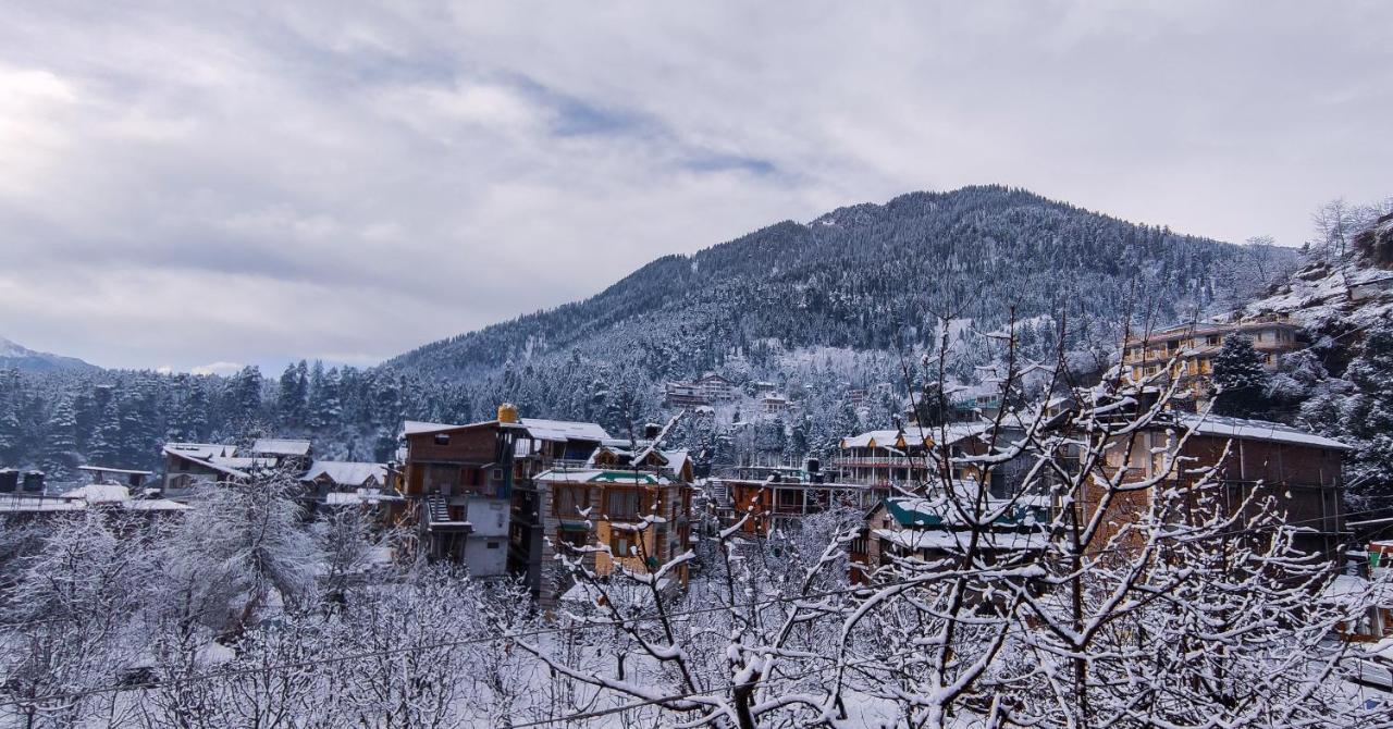 A Pousada Yolo Backpackers - Manali Exterior foto