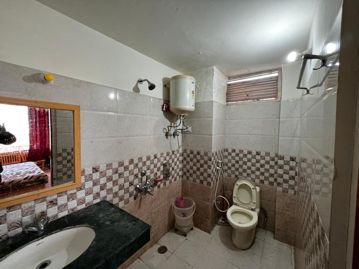 A Pousada Yolo Backpackers - Manali Exterior foto